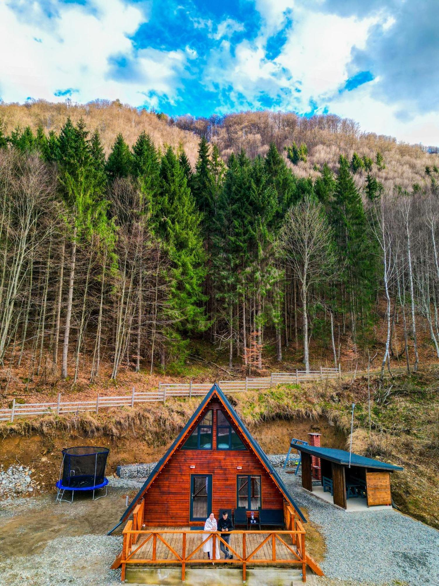 Wild Cabin Malaia Exterior foto